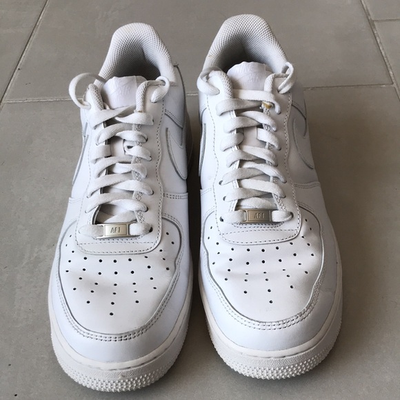 NIKE Air Force 1 '07 Mens White Shoes | 12 - Picture 3 of 14